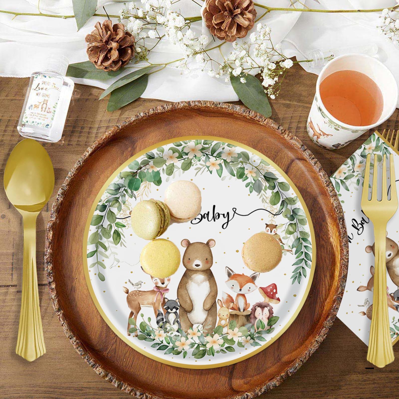 OUNIY Woodland forks for convenient, kid-friendly tableware