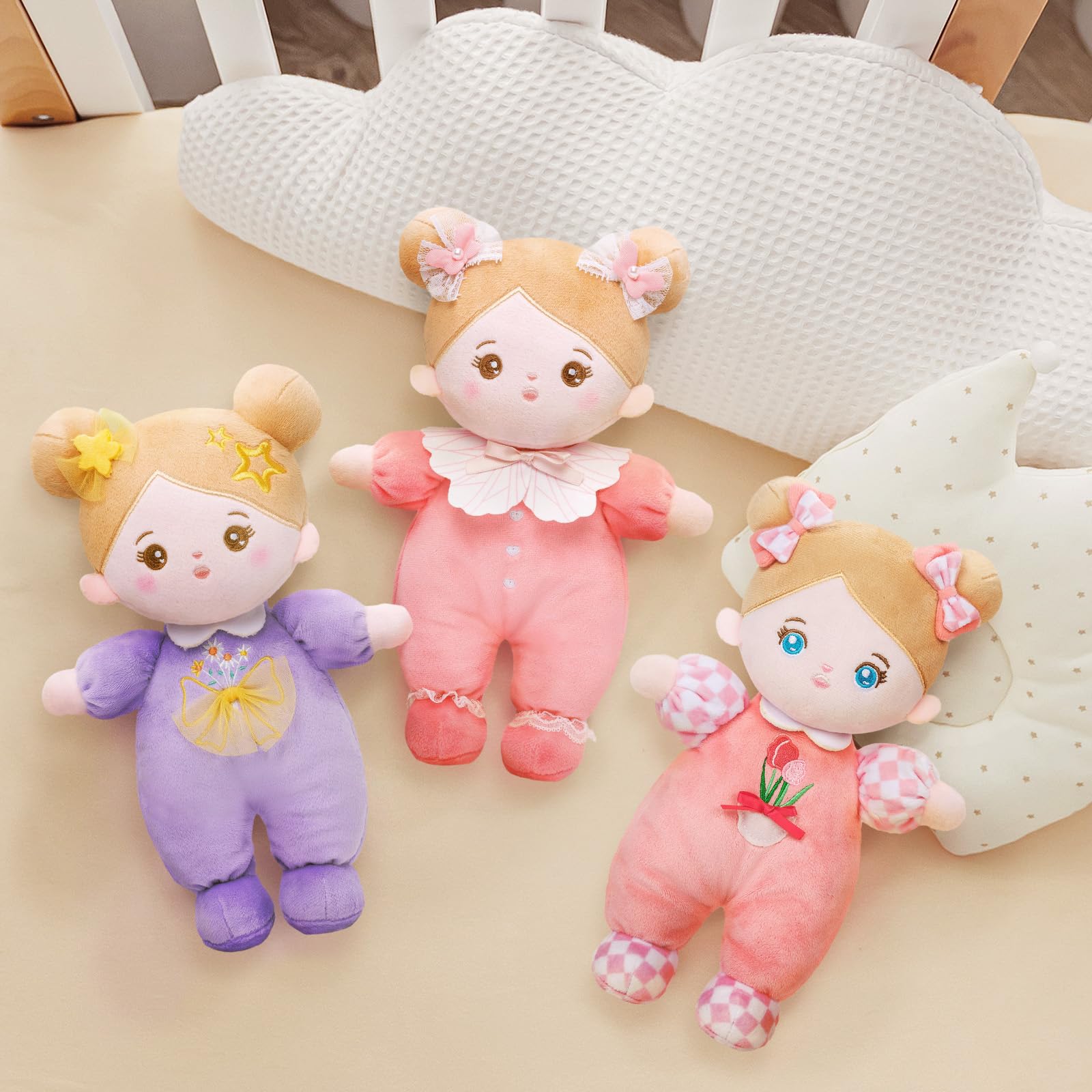 OUOZZZ Plush doll designed for 1-year-olds with easy-hold size.