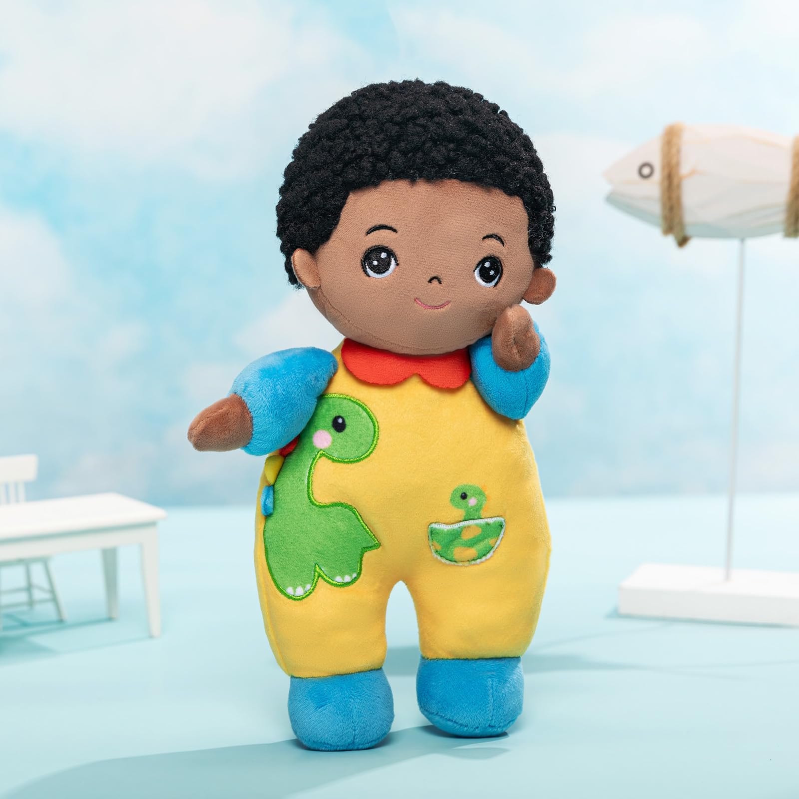 OUOZZZ doll displayed on a shelf adds soft room ambience