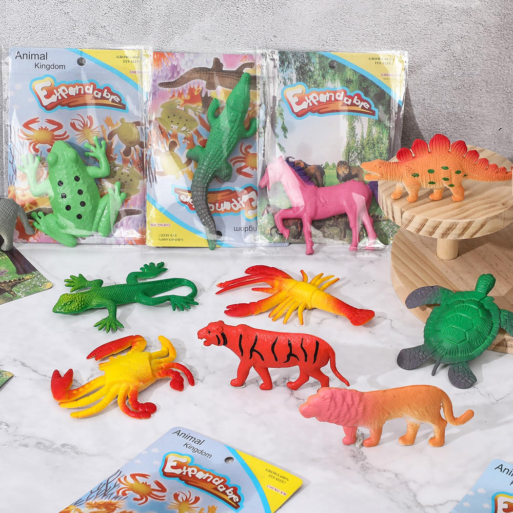 Outus growing animal tiger expands in water, a charming desk companion.