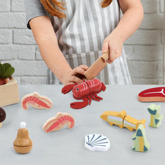 PairPear cotton bag keeps pieces tidy and portable