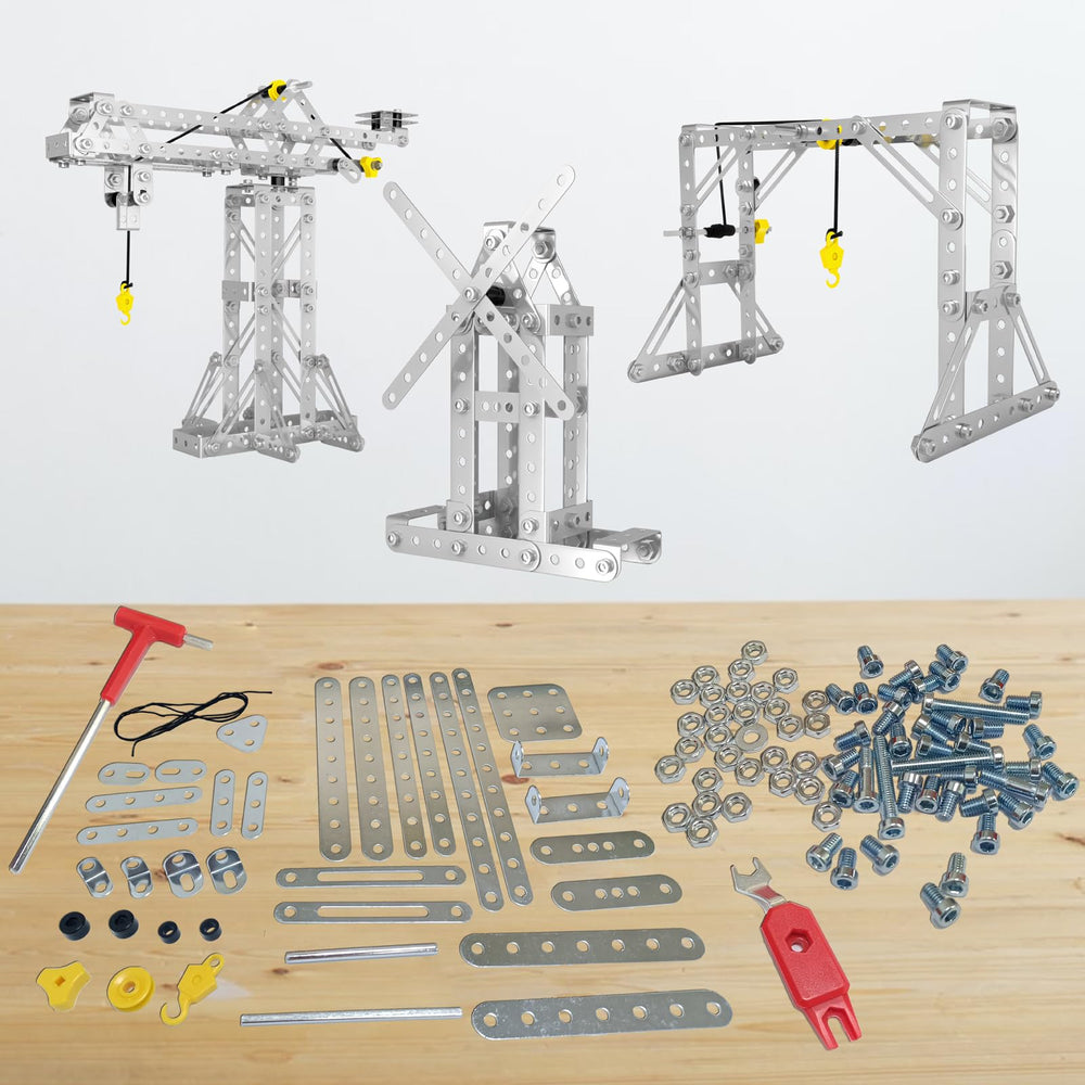 PANPAPA family-building session promotes teamwork during metal model construction