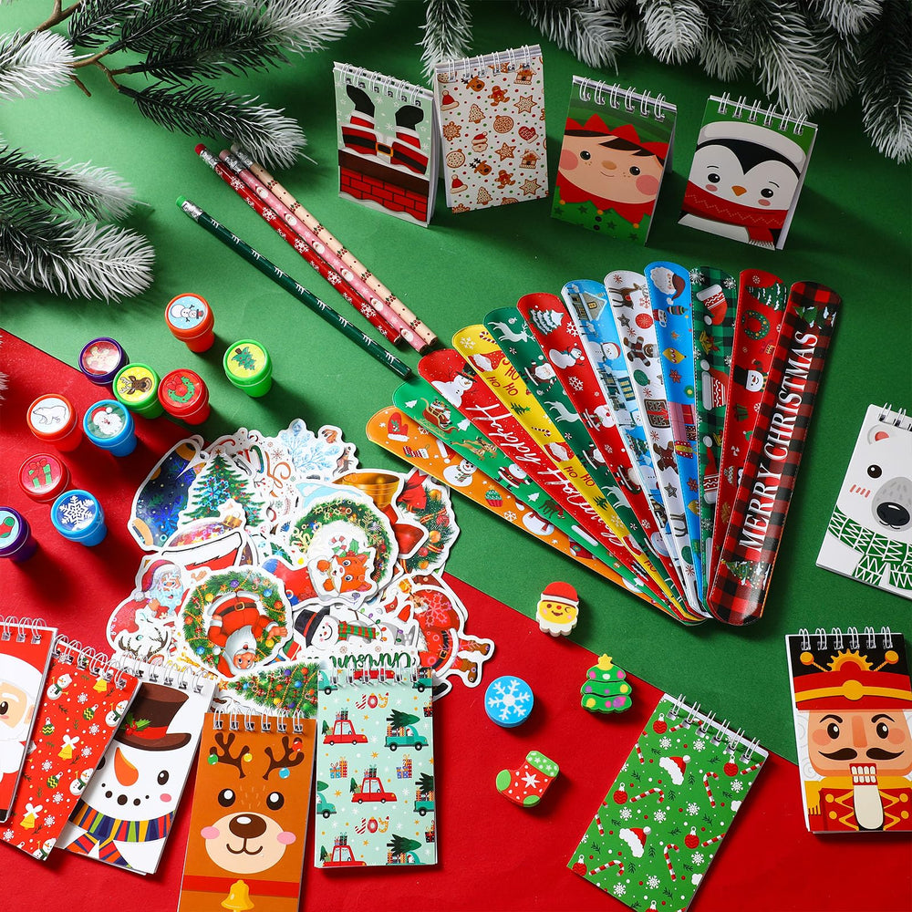 Pasimy Christmas pencils set featuring festive designs for notes and crafts.