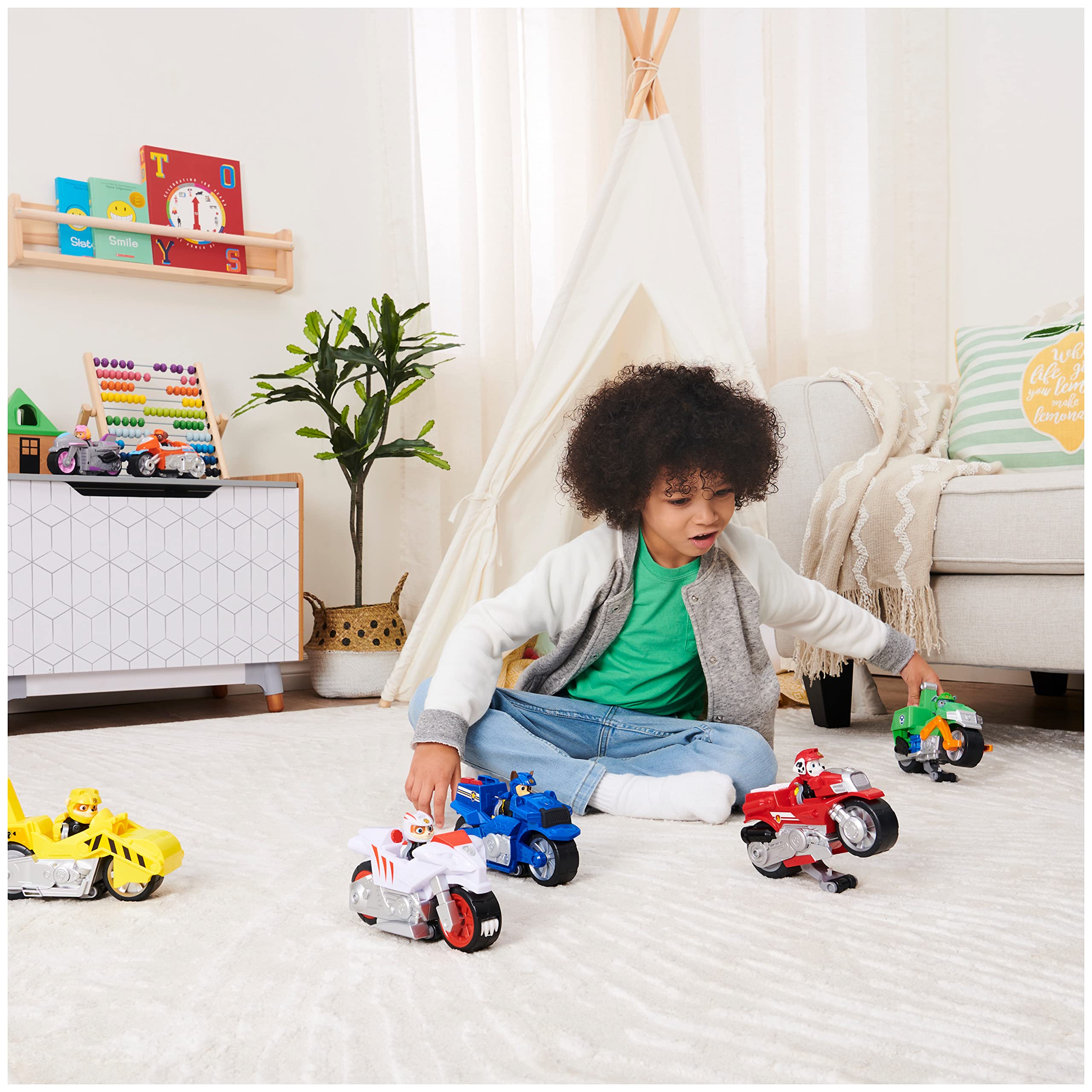 PAW Patrol Rocky wheel detail highlights sturdy tires
