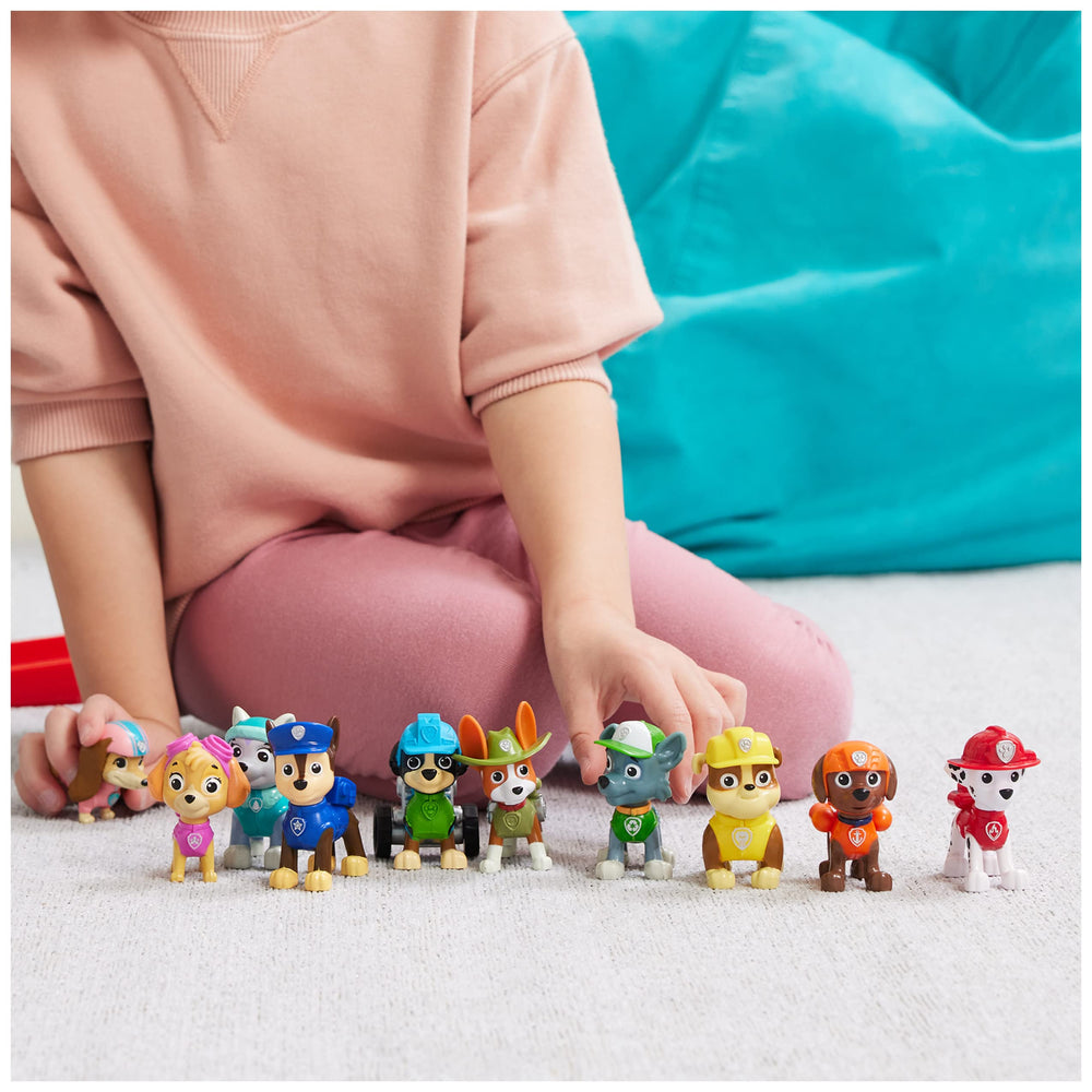 PAW Patrol Skye figure for flight adventures and storytelling