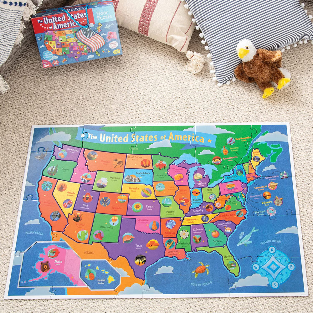 Peaceable Kingdom large puzzle pieces are easy for small hands to grip.