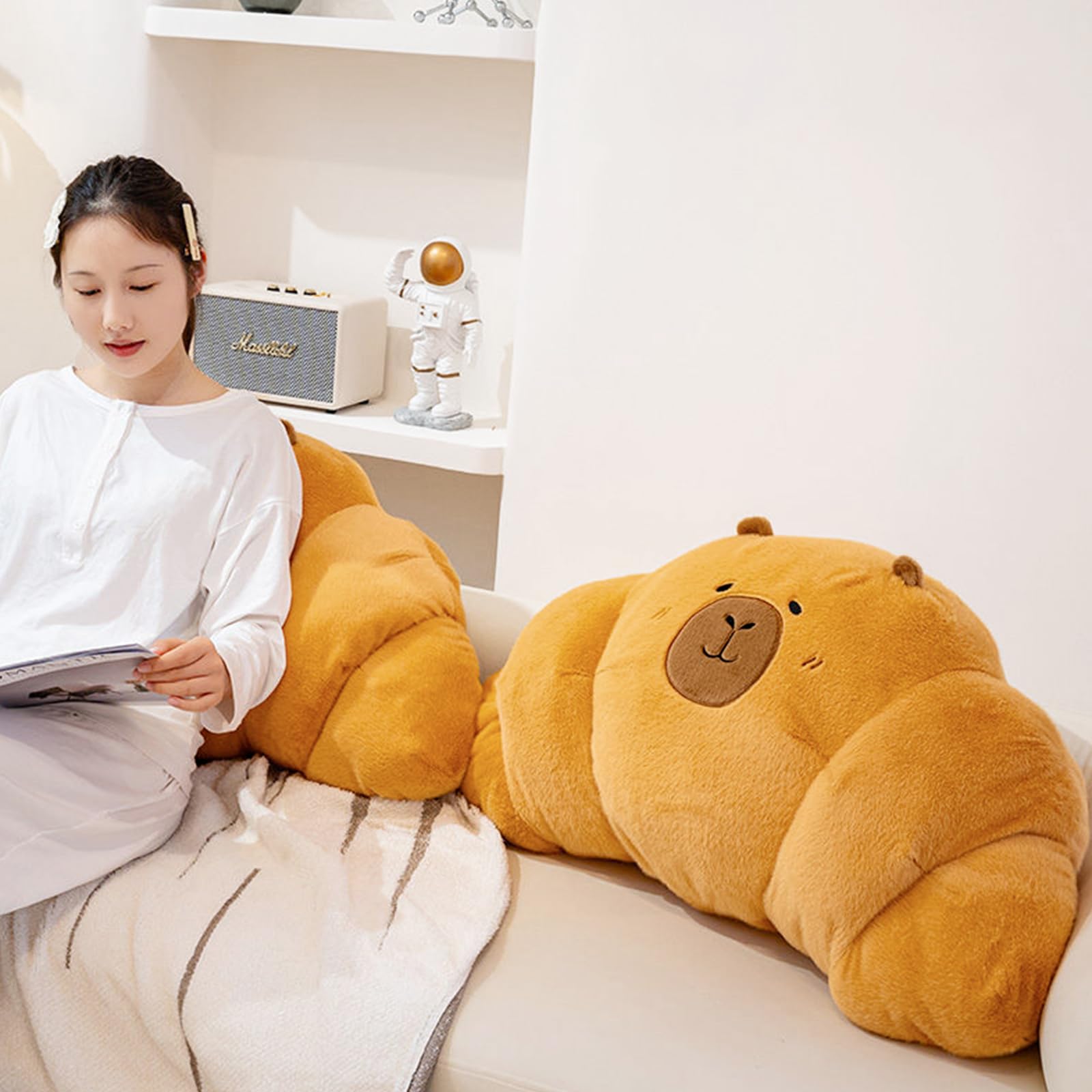 PEACH CAT croissant capybara plush, vacuum packaging, refresh after unpacking.
