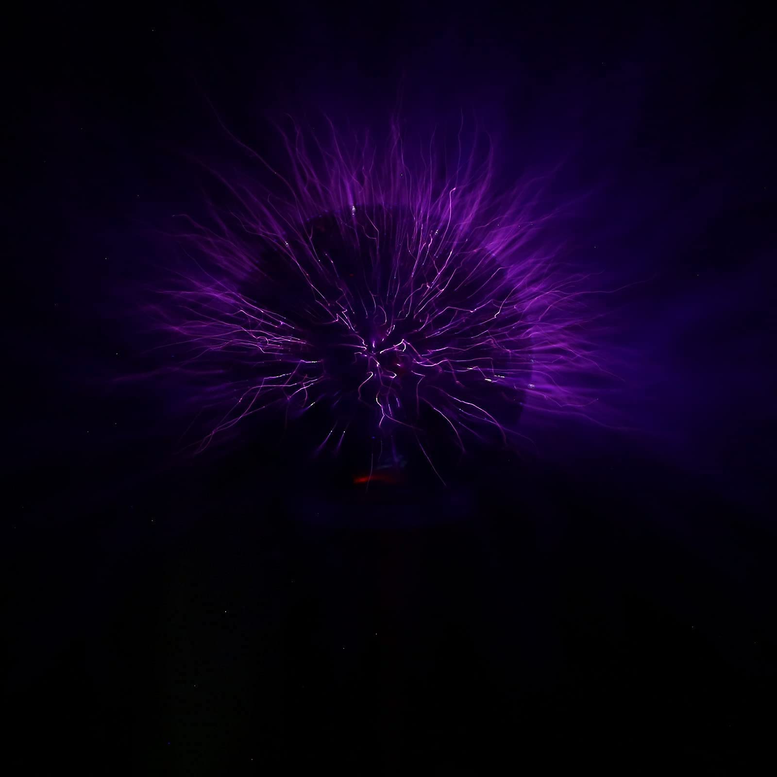 PEMENOL wireless arc transmission example showcases dramatic energy display.
