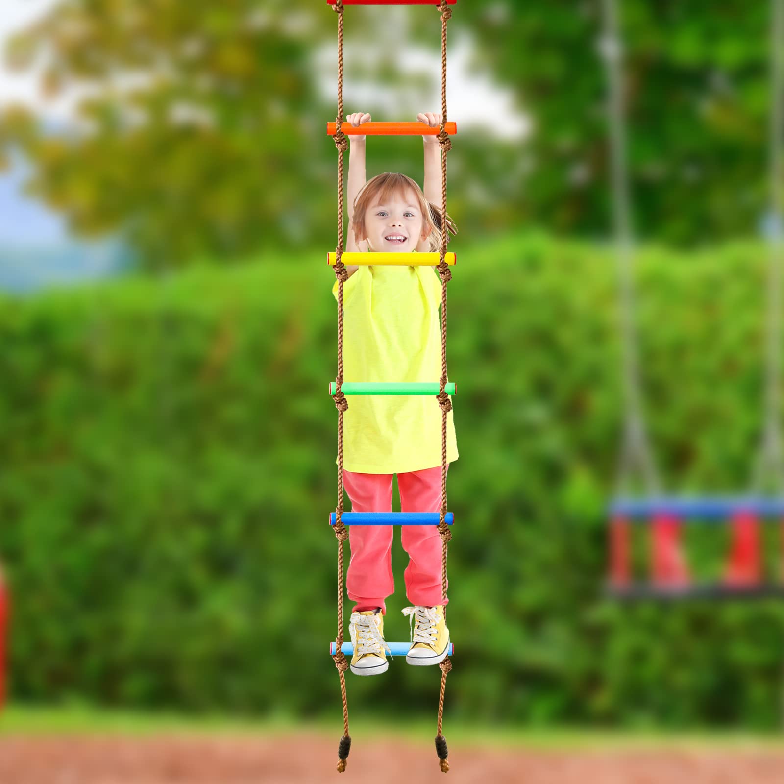 Perantlb rope ladder includes belt and safety buckle for setup