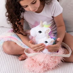 Perfectto Design pink furry purse adds portable style for toys