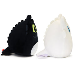 Periyholev ultra-soft plush fabric offers snuggly comfort during quieter nights.