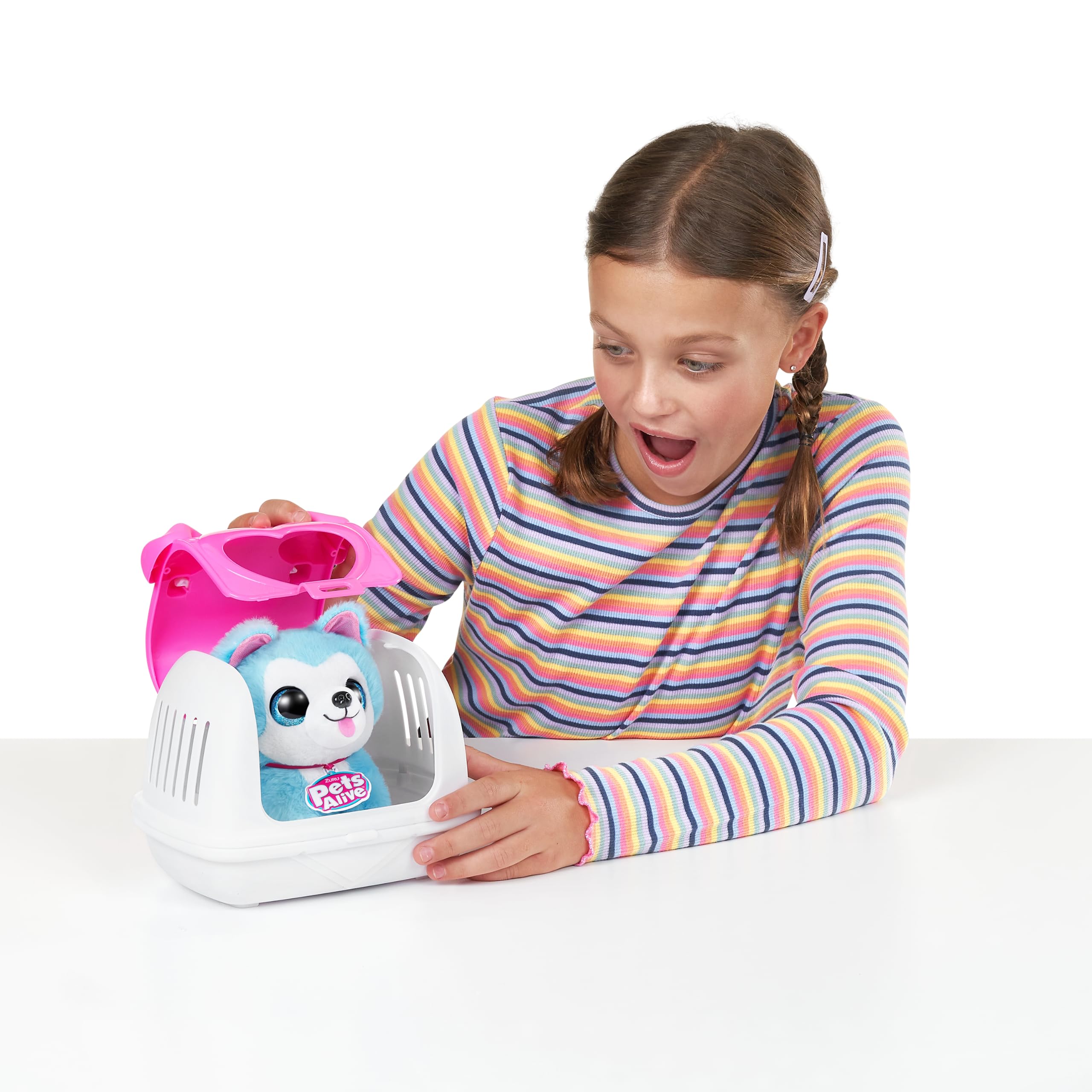 Compact pet carrier lets you take your Puppy Rescue S3 friend on the go.