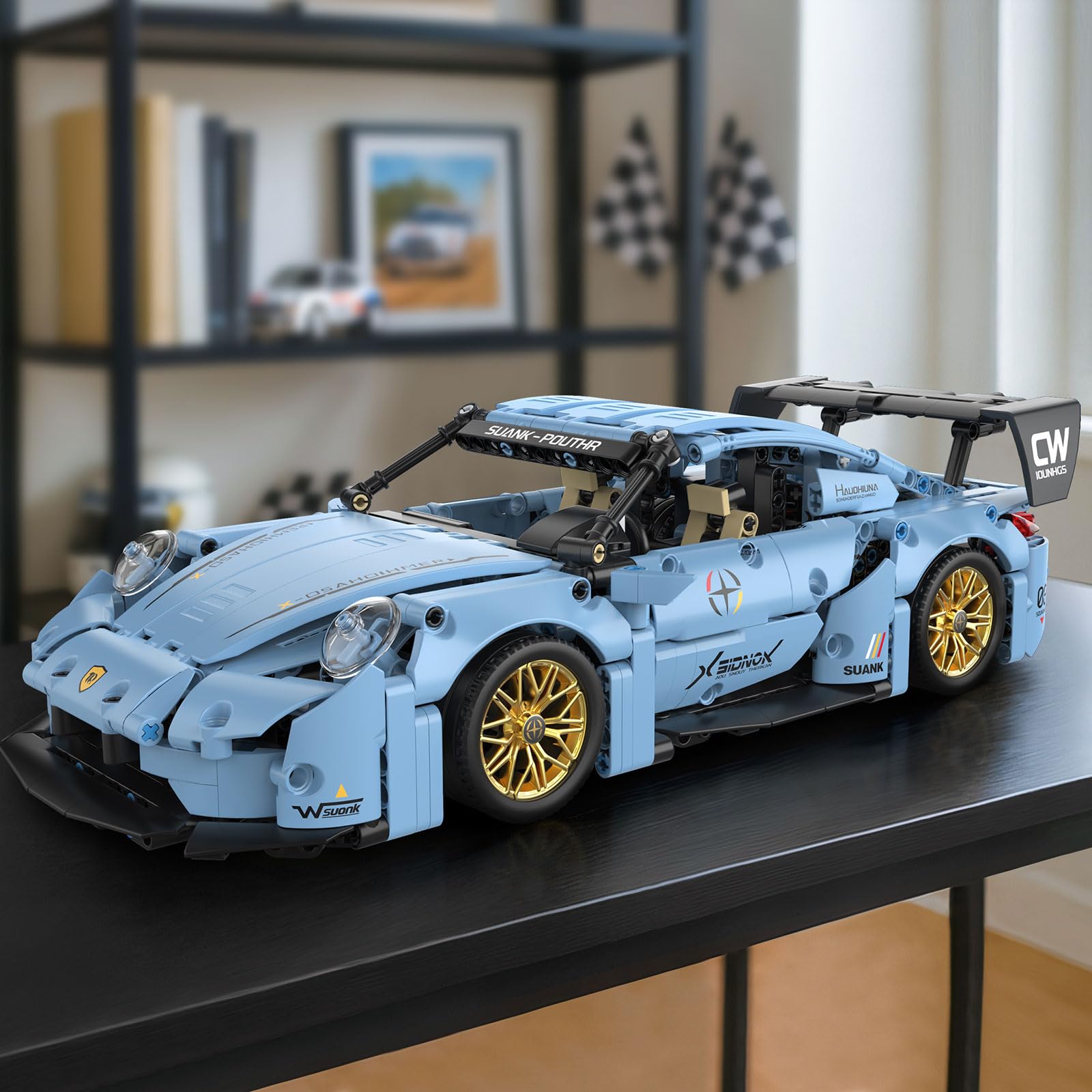 PIKARO Sports Car Building Set rotatable-wheels demonstrate motion and realistic play