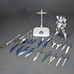 Replacement hands allow customization and display options.