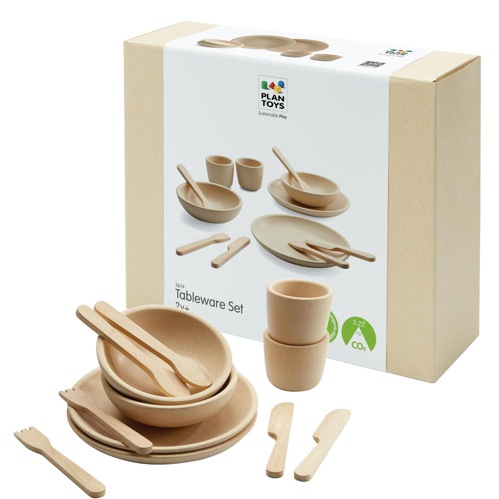 PlanToys pretend play dish set plates for shared meals during imaginative dining