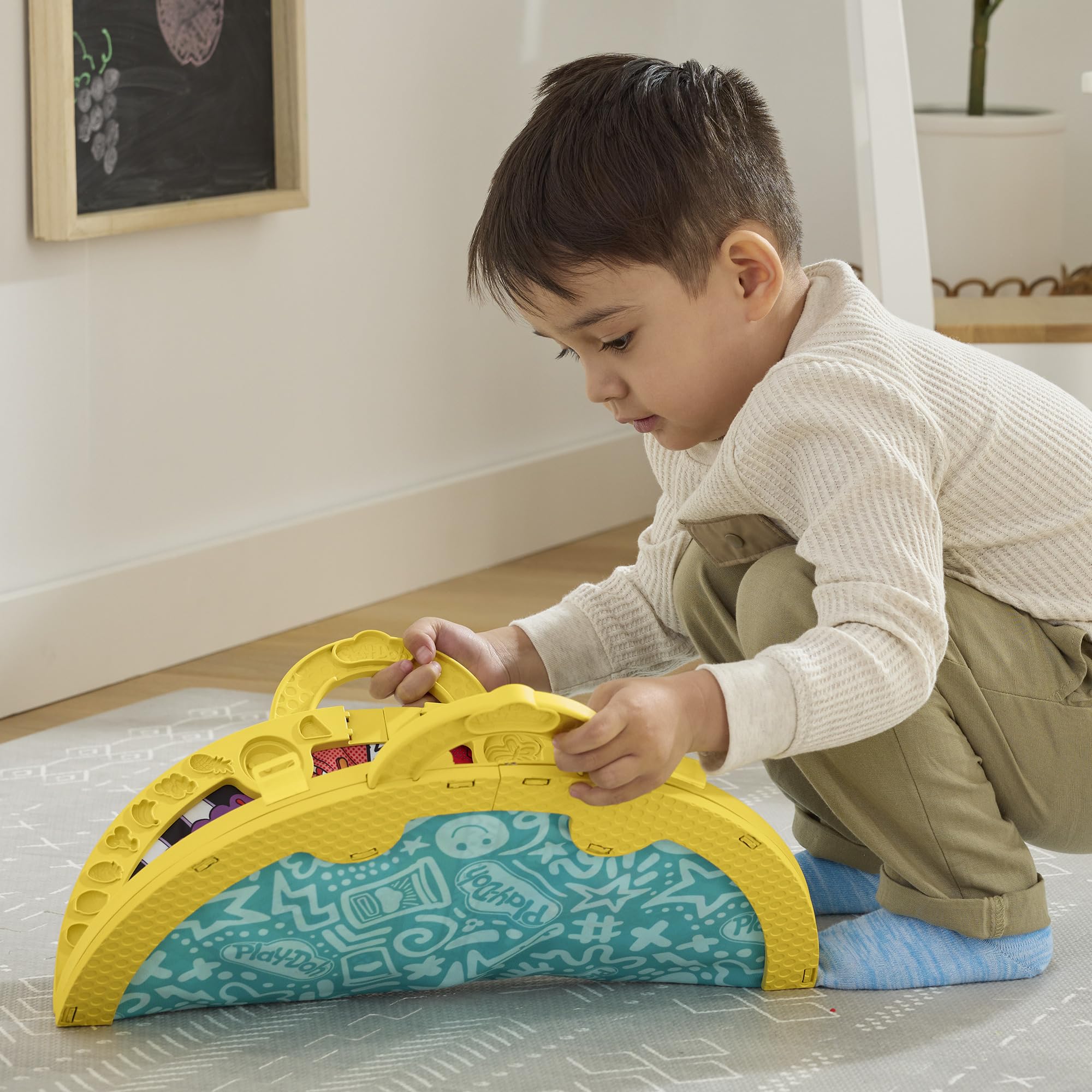 Play-Doh animal and weather themes spark storytelling play