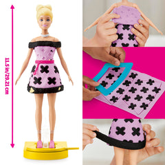Play-Doh Barbie designer fashion show set runway for imaginative pretend fashion shows.