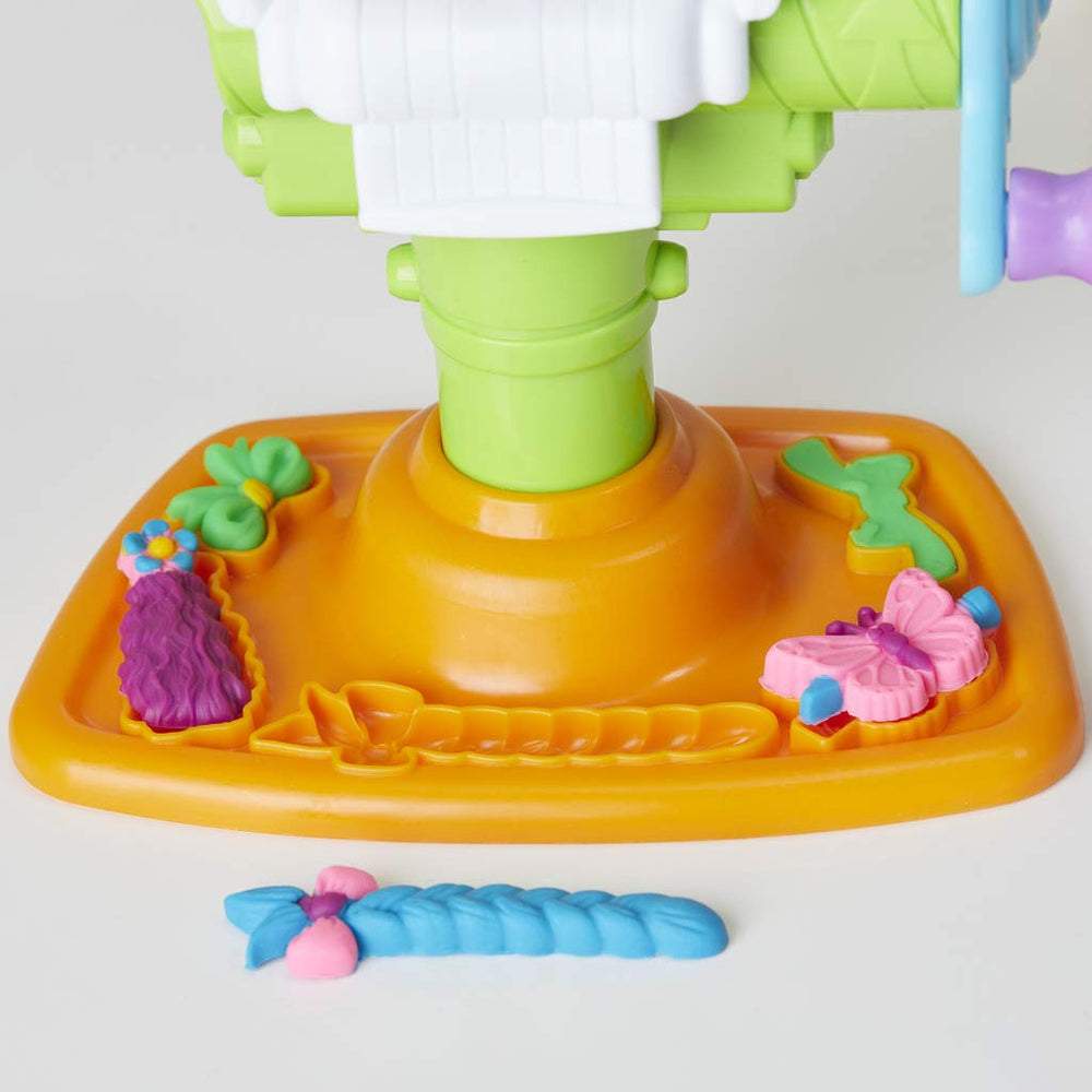 Colorful salon accessories make a great imaginative gift for kids.