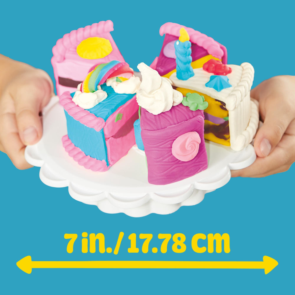 Play-Doh spin-and-reveal oven encourages cause-and-effect play with a delightful bell sound.
