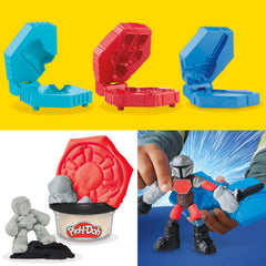 Play-Doh Star Wars Darksaber accessory attaches to Mando's hand.