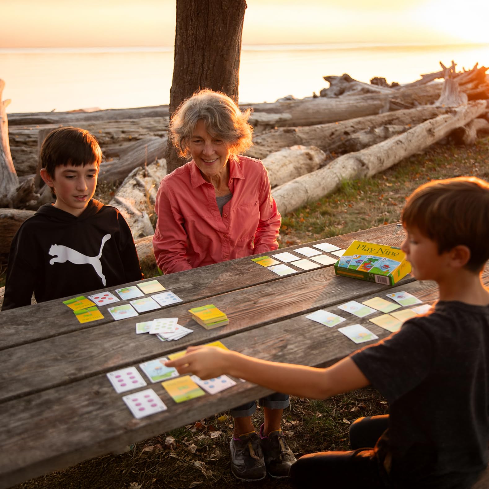 Play Nine player round table with group play for social evenings.