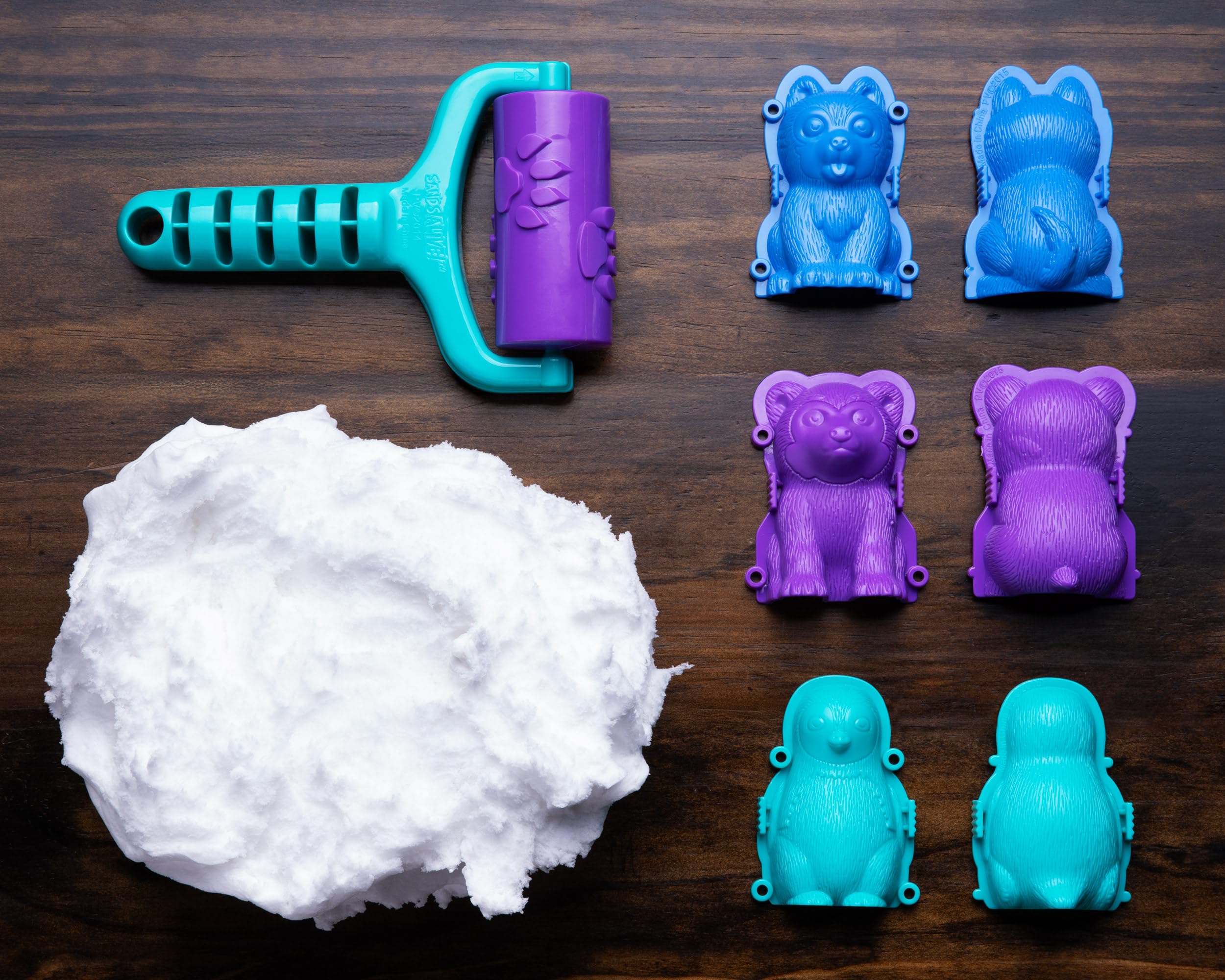 Play Visions Paw Print Roller adds variety to floof creations.