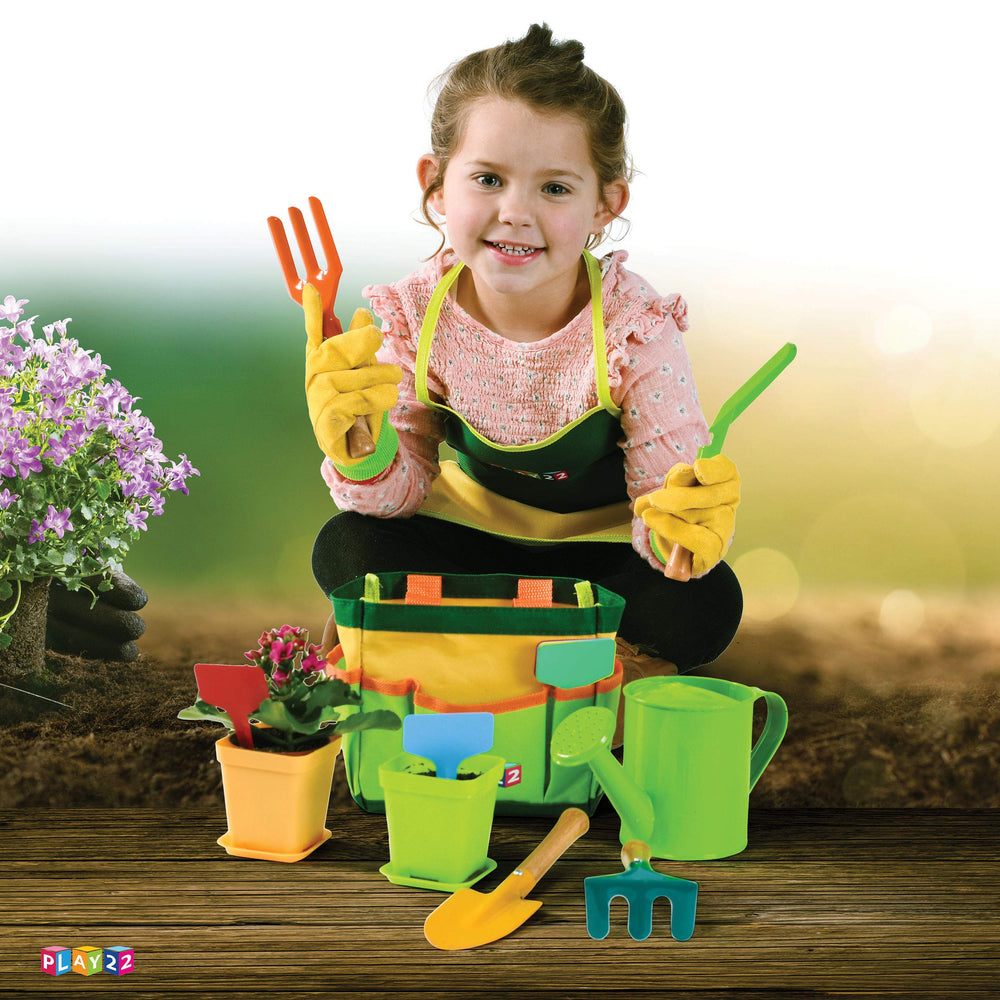 Play22 kids gardening tool set 12pcs trowel promotes precise planting with smooth edges.
