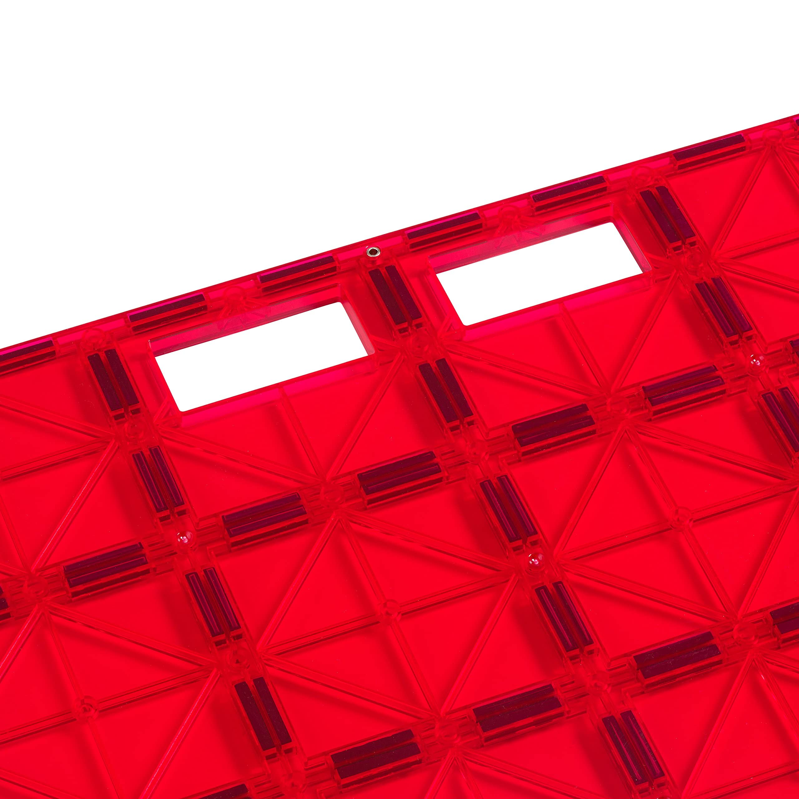 Playmags stabilizer clear tiles with color variation enhance visual contrast.