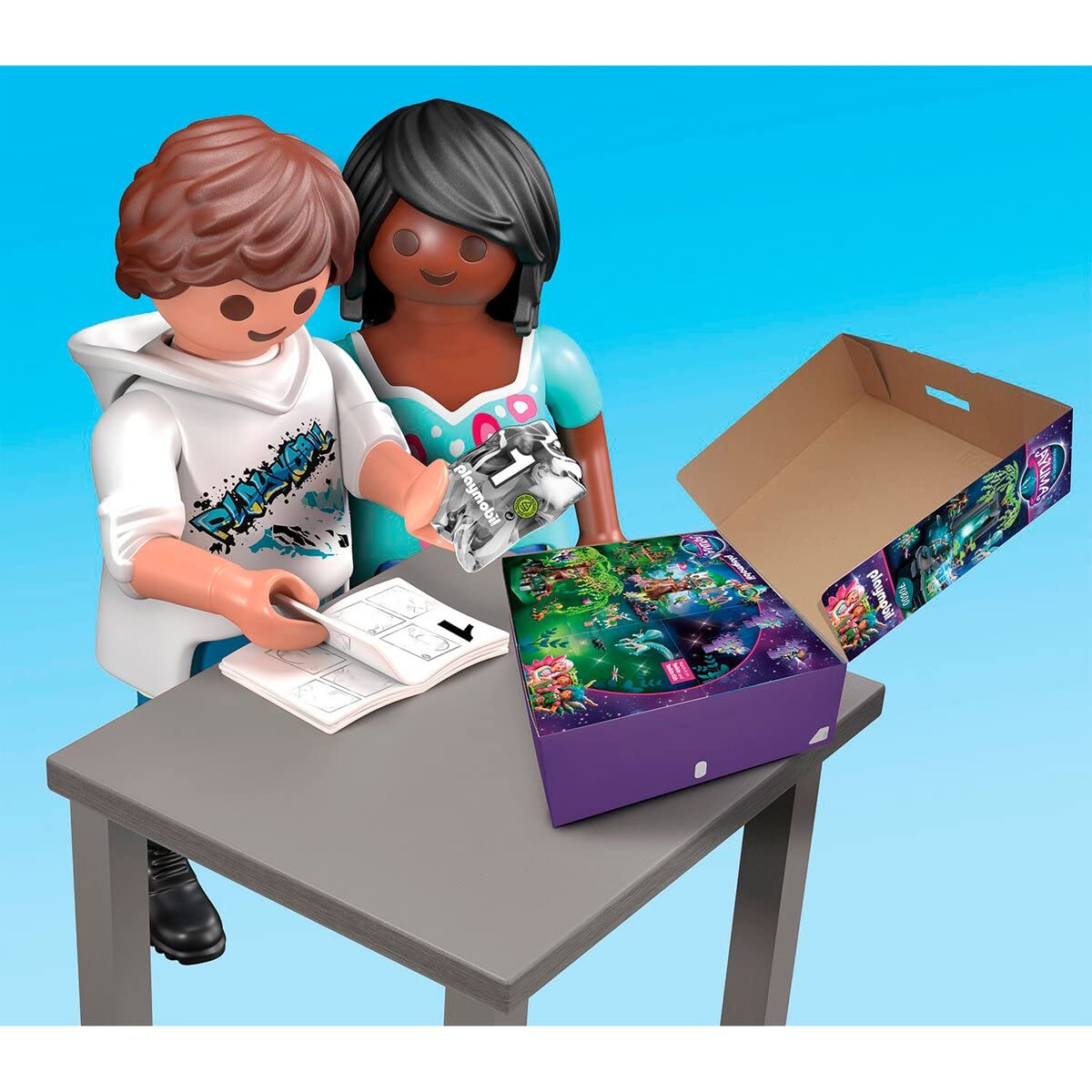 Playmobil Ayuma Bedroom Glow Scene creates cozy night mood