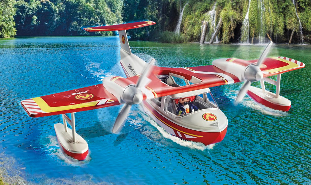 Forest animals included with Playmobil Firefighting Seaplane playset