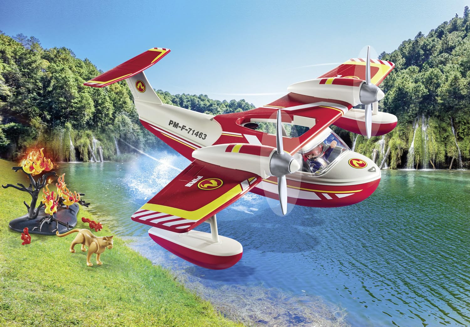 Rotating propellers of Playmobil Firefighting Seaplane in motion
