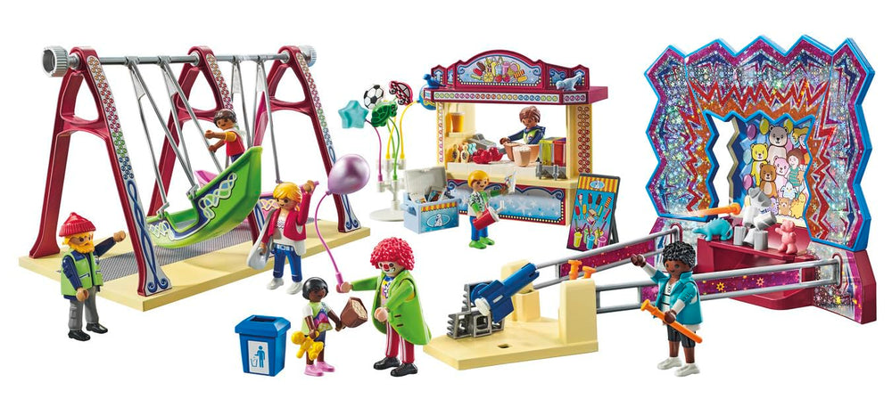 Playmobil Fun Fair cuddly toys and accessories for cozy storytelling.