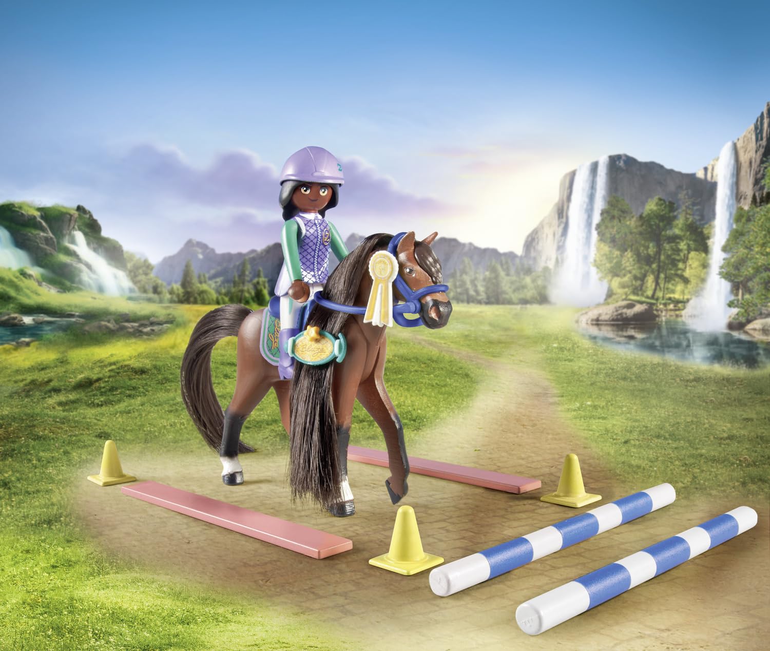 Playmobil Horses of Waterfall: Easy-clean pieces rinse under running water.