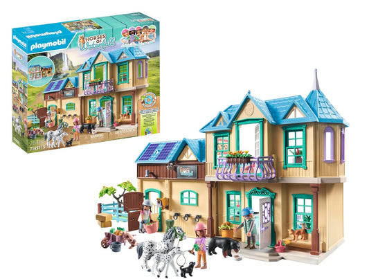 Playmobil Horses of Waterfall Ranch living area for cozy, imaginative home play.
