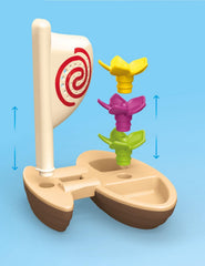 Packaging and contents of the eight-piece Playmobil Junior set.