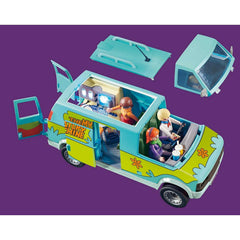 Playmobil Scooby-Doo Mystery Machine figures Fred Daphne Velma enhance teamwork.