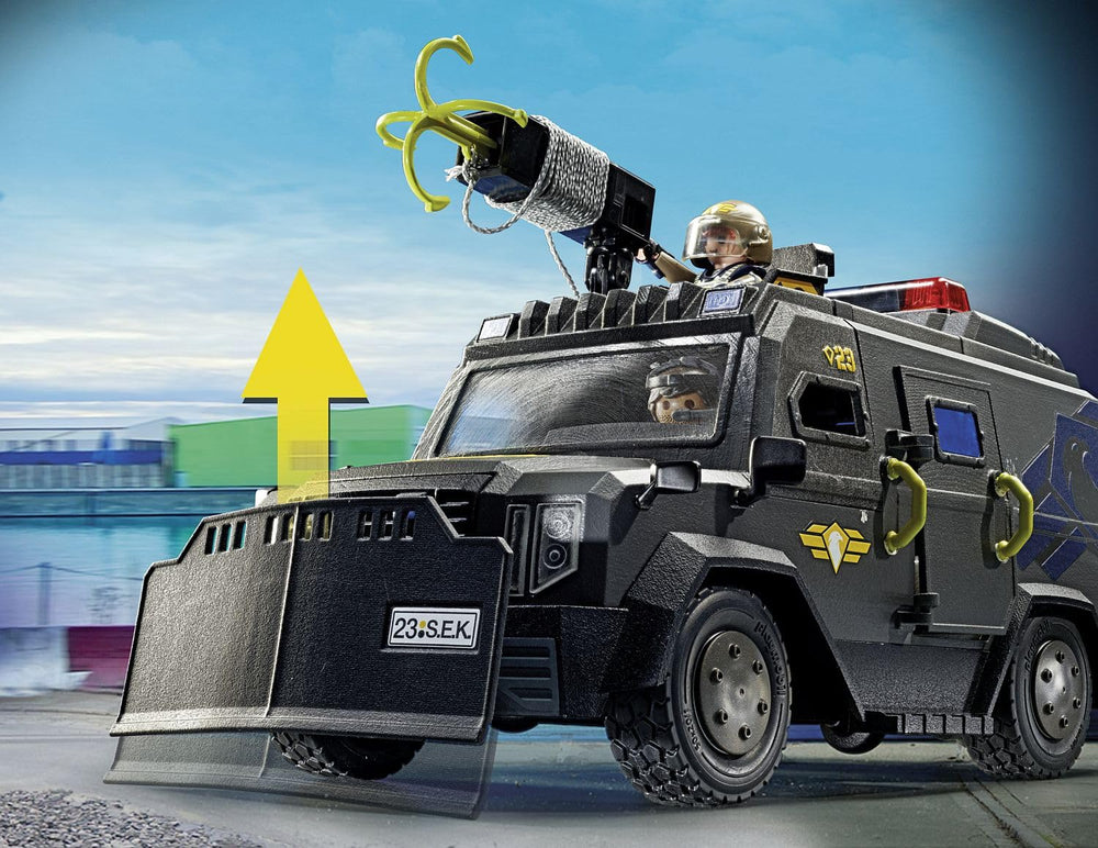 Playmobil Tactical Unit All-Terrain Vehicle accessories laid out