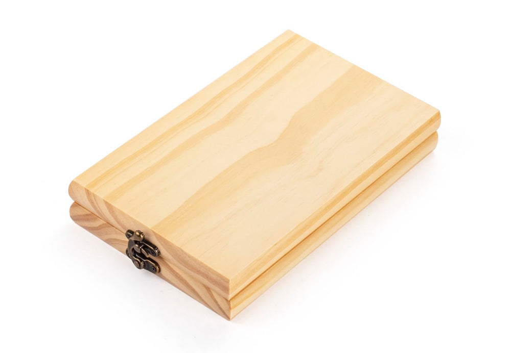 Point Games Hi-Q gift-ready Mancala packaging for lasting memories.