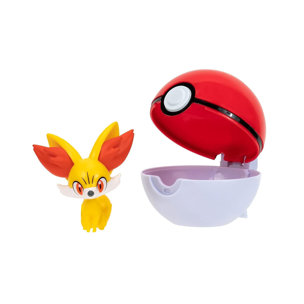 Pokémon PKW3132 open Pokéball reveals 5 cm figure mid-play.