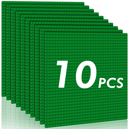 Pokiiulk Classic Baseplates in green offer a sturdy platform for creative brick builds.