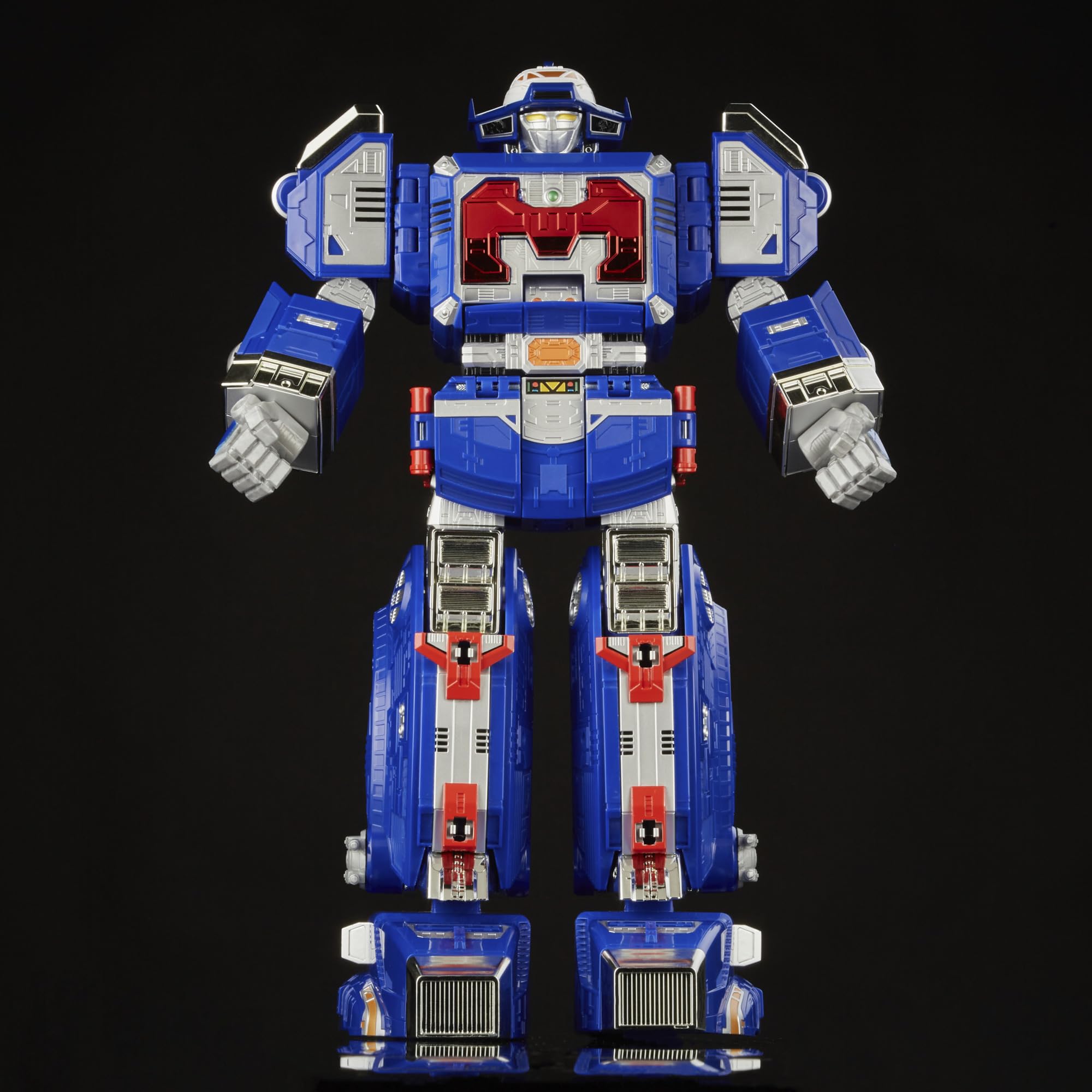 Power Rangers Astro Megazord Detail closeup reveals sculpting texture