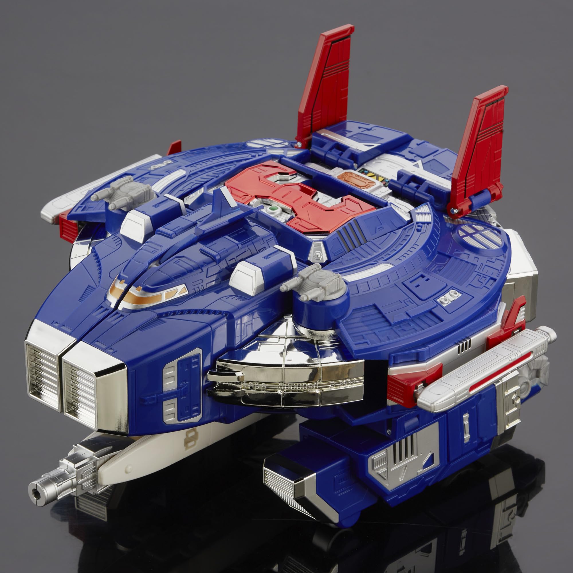 Power Rangers Astro Megazord Lightning Collection branding reinforces collector appeal