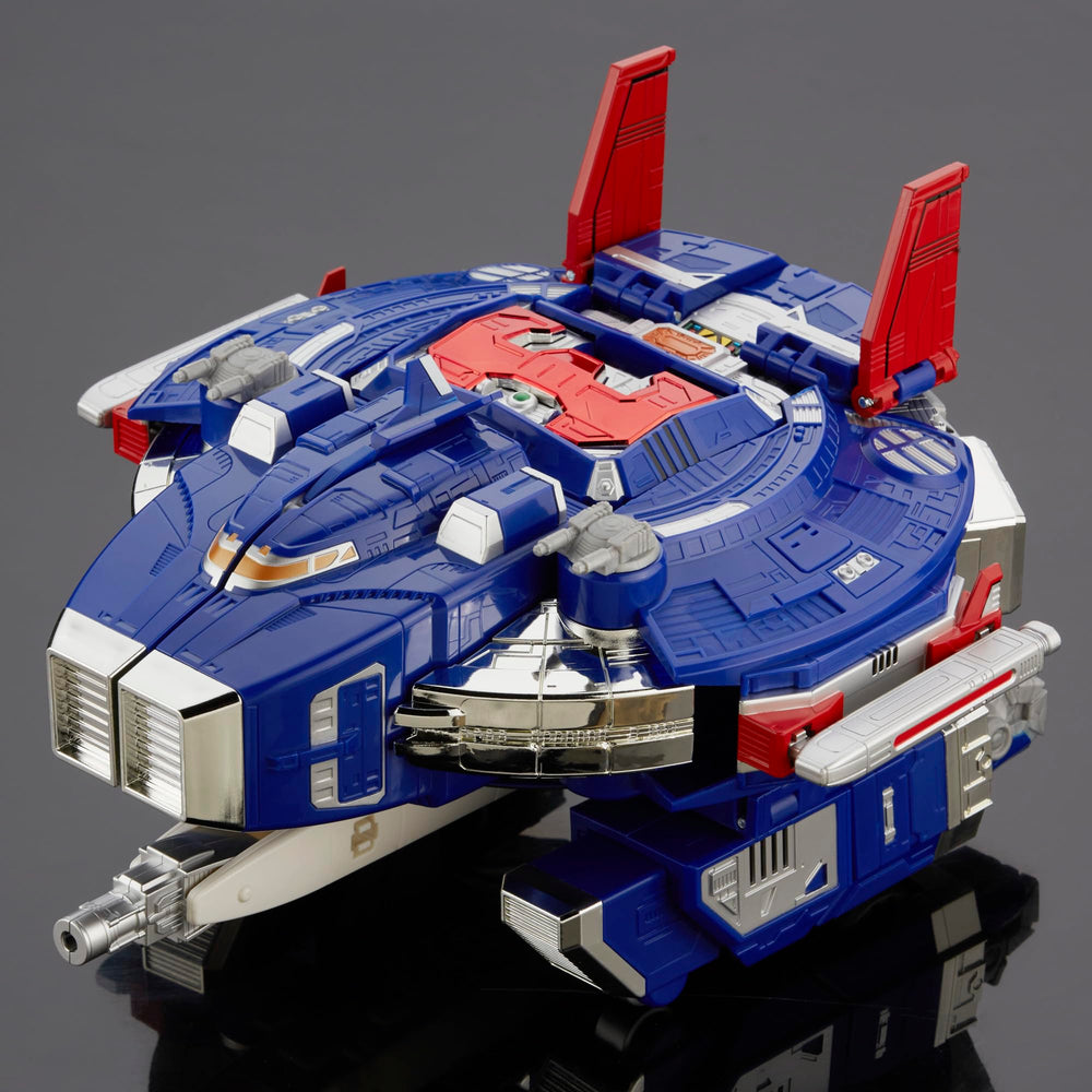 Power Rangers Astro Megazord Lightning Collection branding reinforces collector appeal