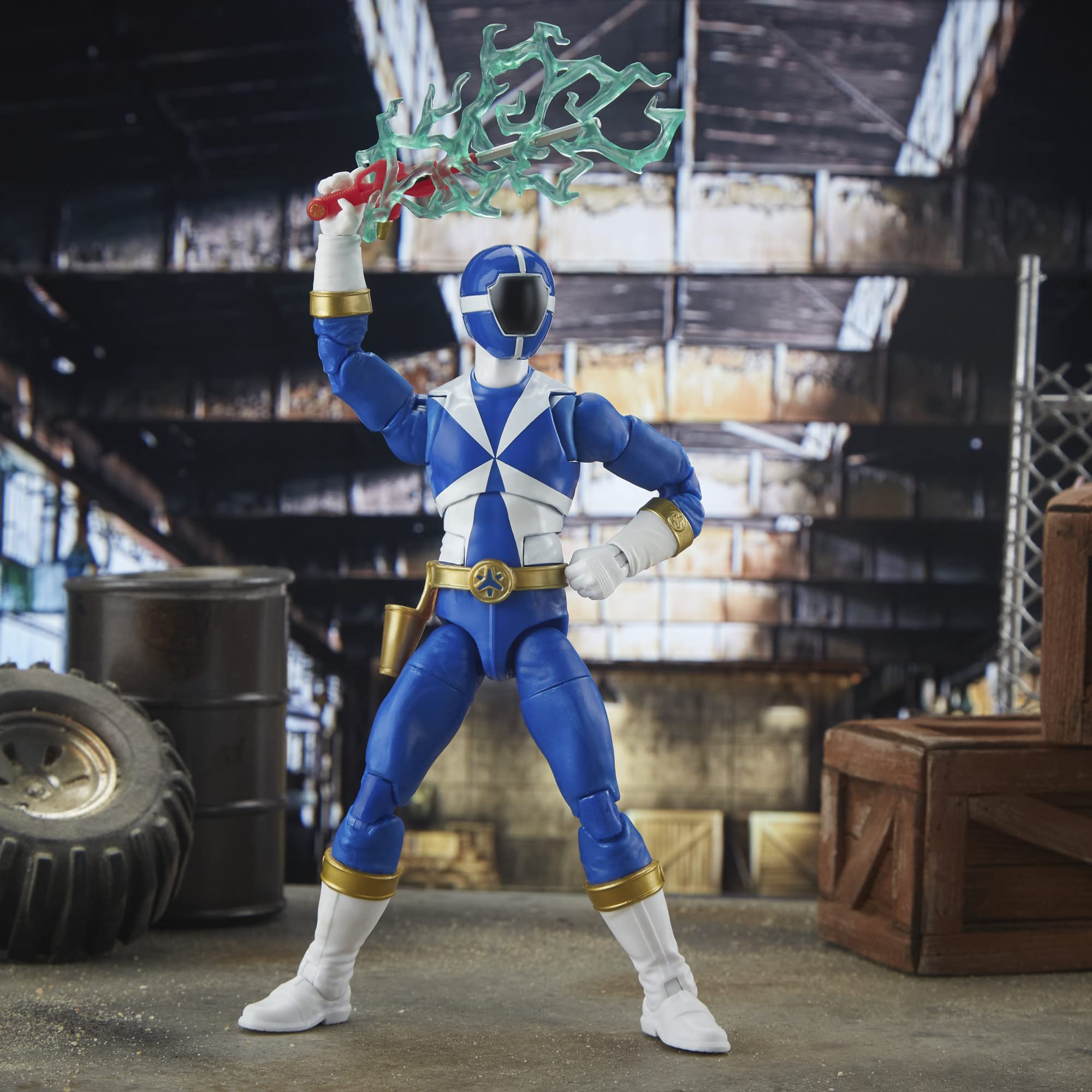 Power Rangers Lightspeed Rescue Blue Ranger articulated shoulders for posing flexibility.