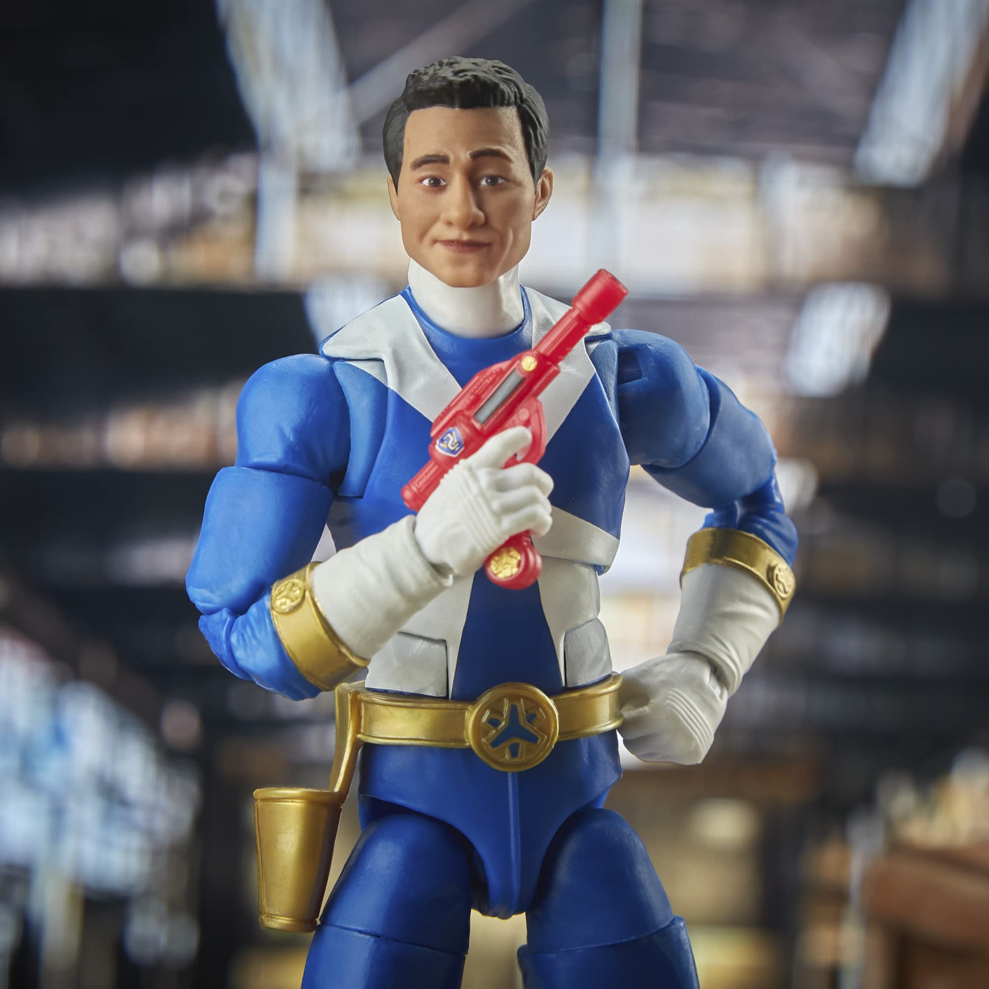 Power Rangers Lightspeed Rescue Blue Ranger rescue blaster accessory for action scenes.