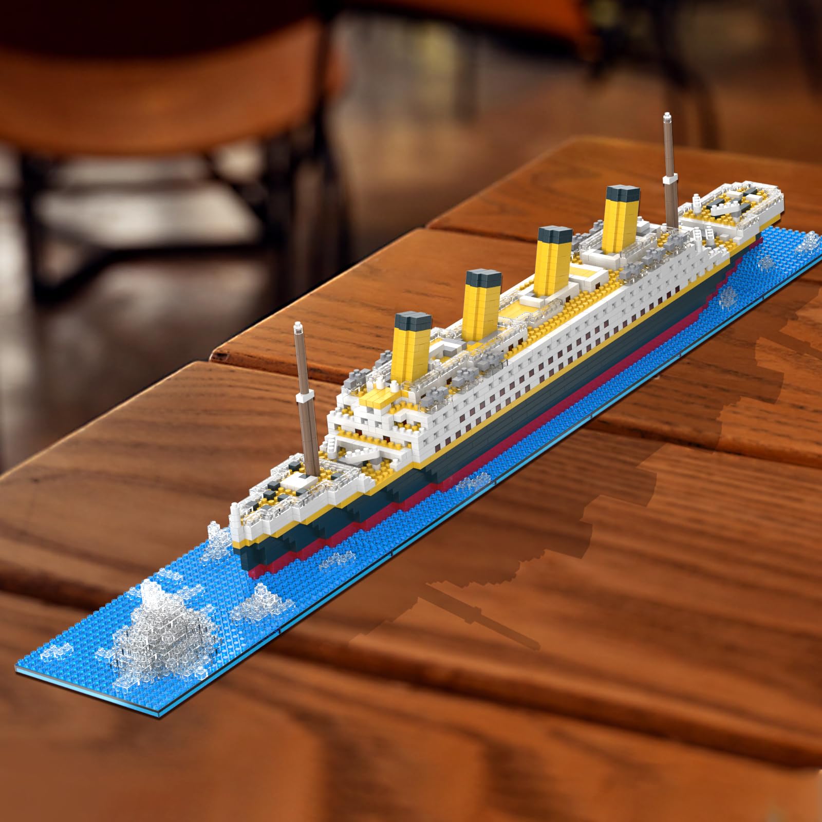 PQKIE Titanic micro mini storage helps keep tiny components organized after play