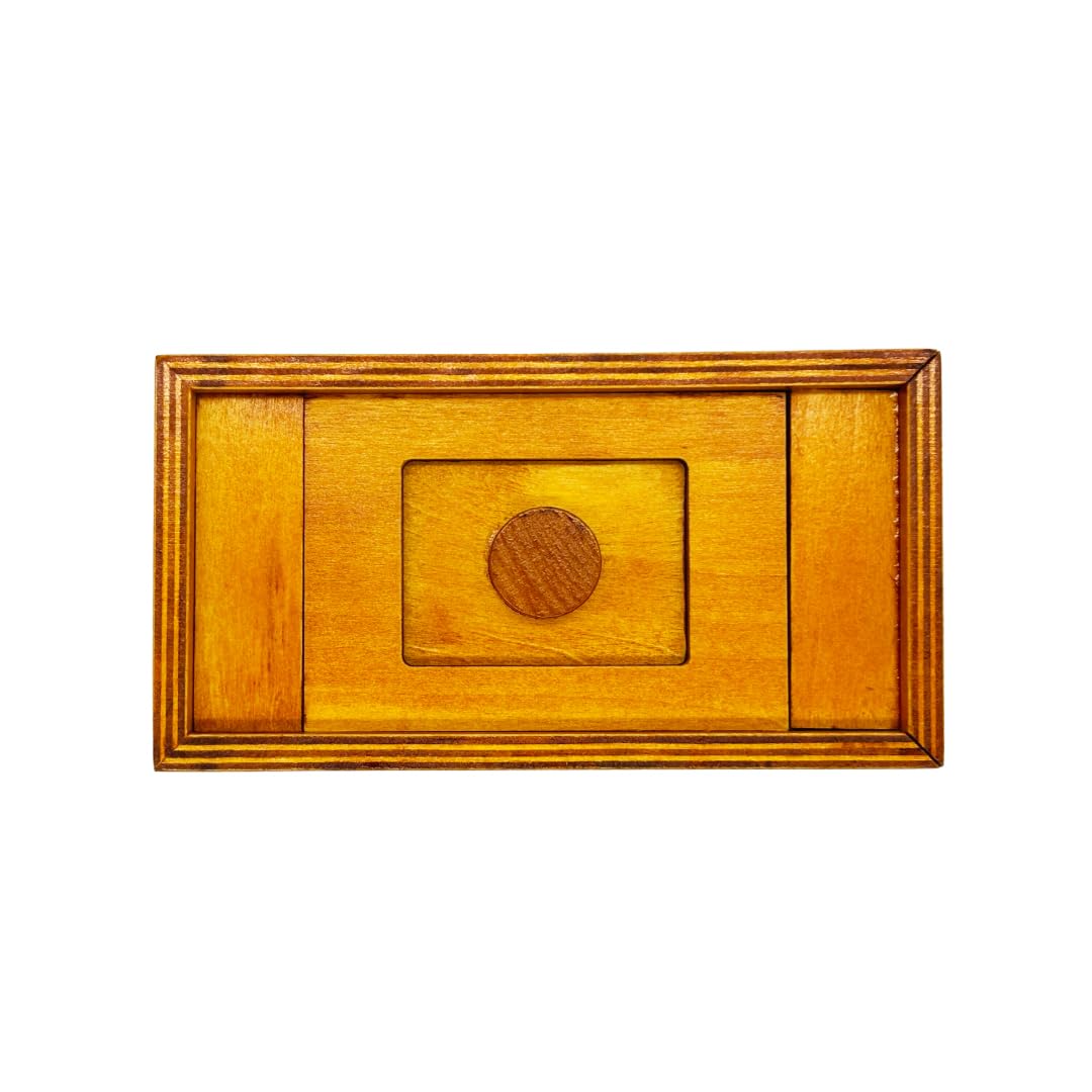 Project Genius Pharoahs Tomb box features a hidden gift-card slot for a playful unboxing.