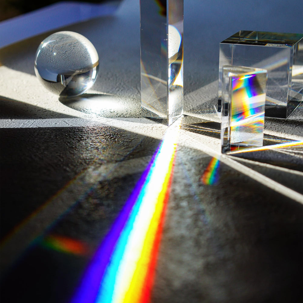 QFkris protective packaging safeguarding prisms during storage.