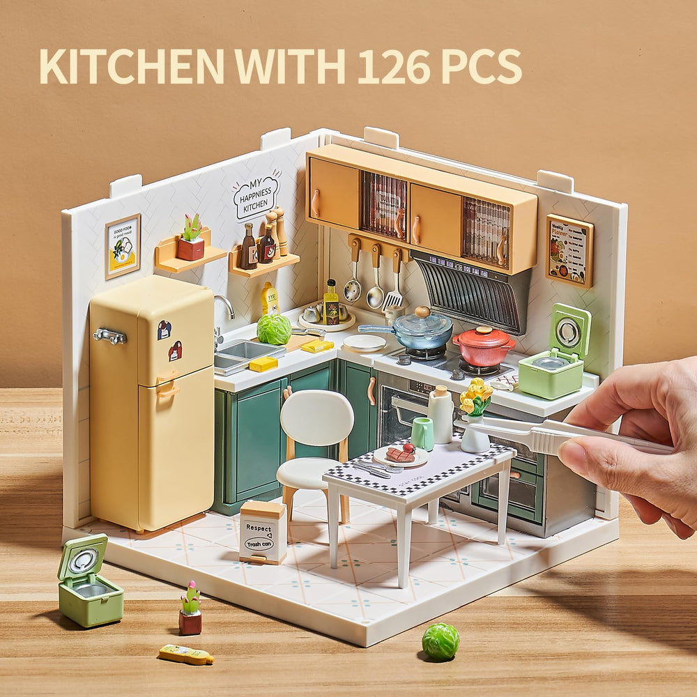 Qudify modular base connectors enable expandable, customizable miniature homes.