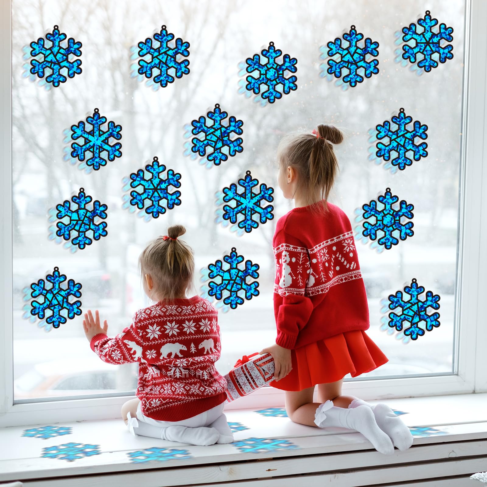QOUBAI cellophane sheets add color and light diffusion for snowflakes